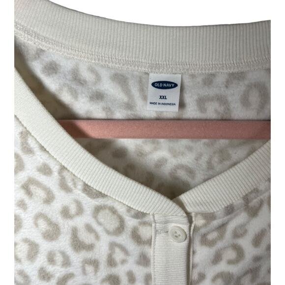 Old Navy animal print leopard white cream shorts romper cozy pajama XXL NWT - Picture 4 of 8